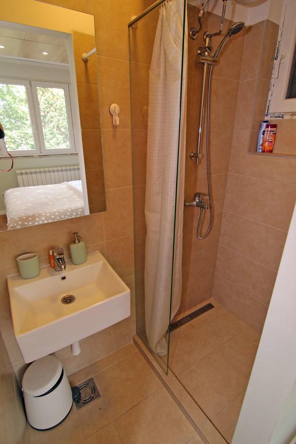 Apartmani 27 Belgrado Buitenkant foto